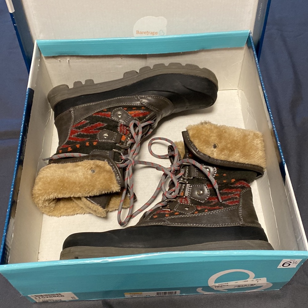 Baretraps Stay Dry boots